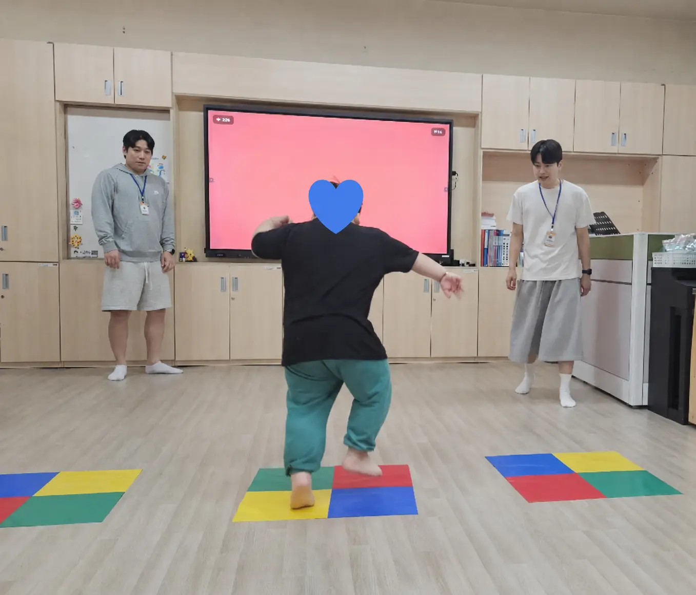 SPOMOVE 유아·초등 — 패드에 도착한 뒤 움직임으로 반응하는 현장